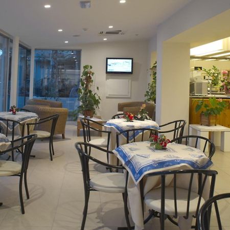 Hotel Nives Riccione Ngoại thất bức ảnh