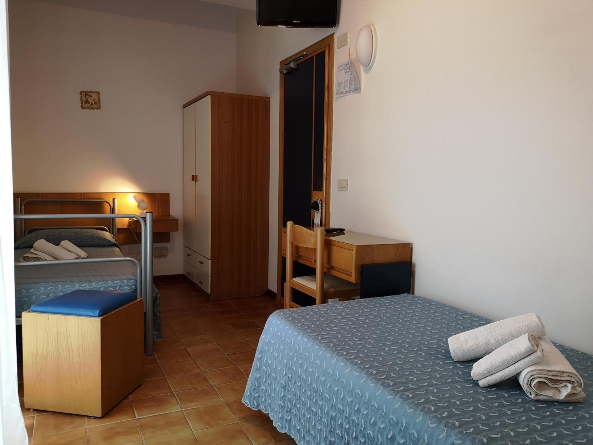 Hotel Nives Riccione Phòng bức ảnh