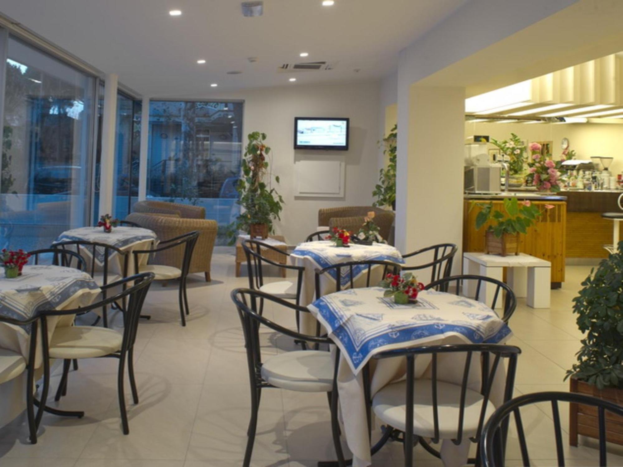 Hotel Nives Riccione Ngoại thất bức ảnh
