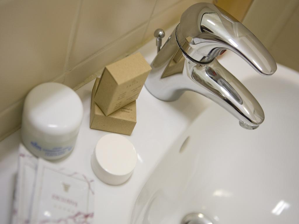 Hotel Nives Riccione Phòng bức ảnh